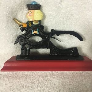 Old Fashion Nutcracker Cast Iron Hand Painted Diamond of California Soldier New